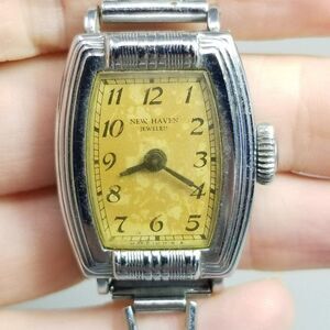 Vintage New Haven Jewelry Watch, Silver Tone Case, AS IS Parts Repair